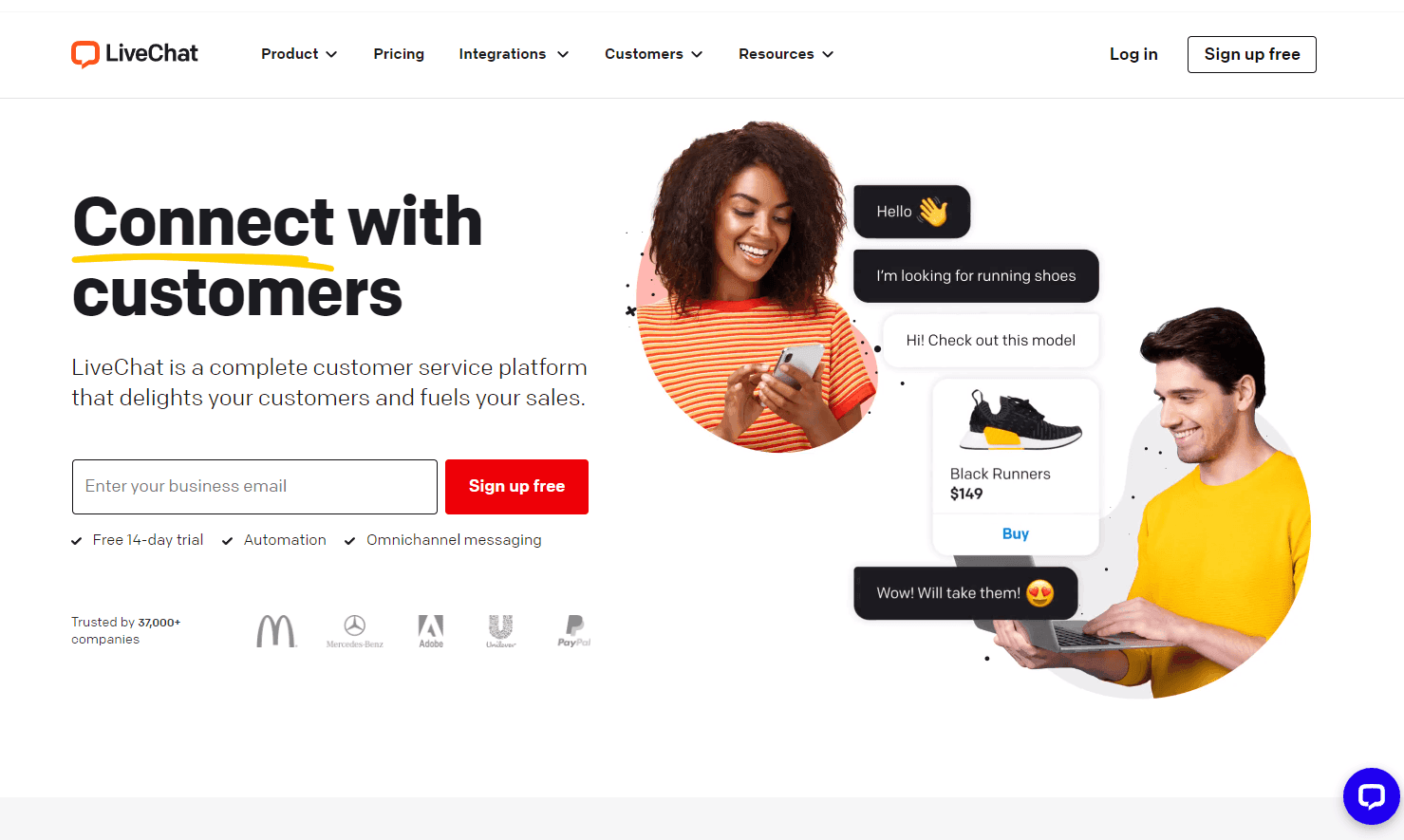LiveChat interface showcasing customer interaction